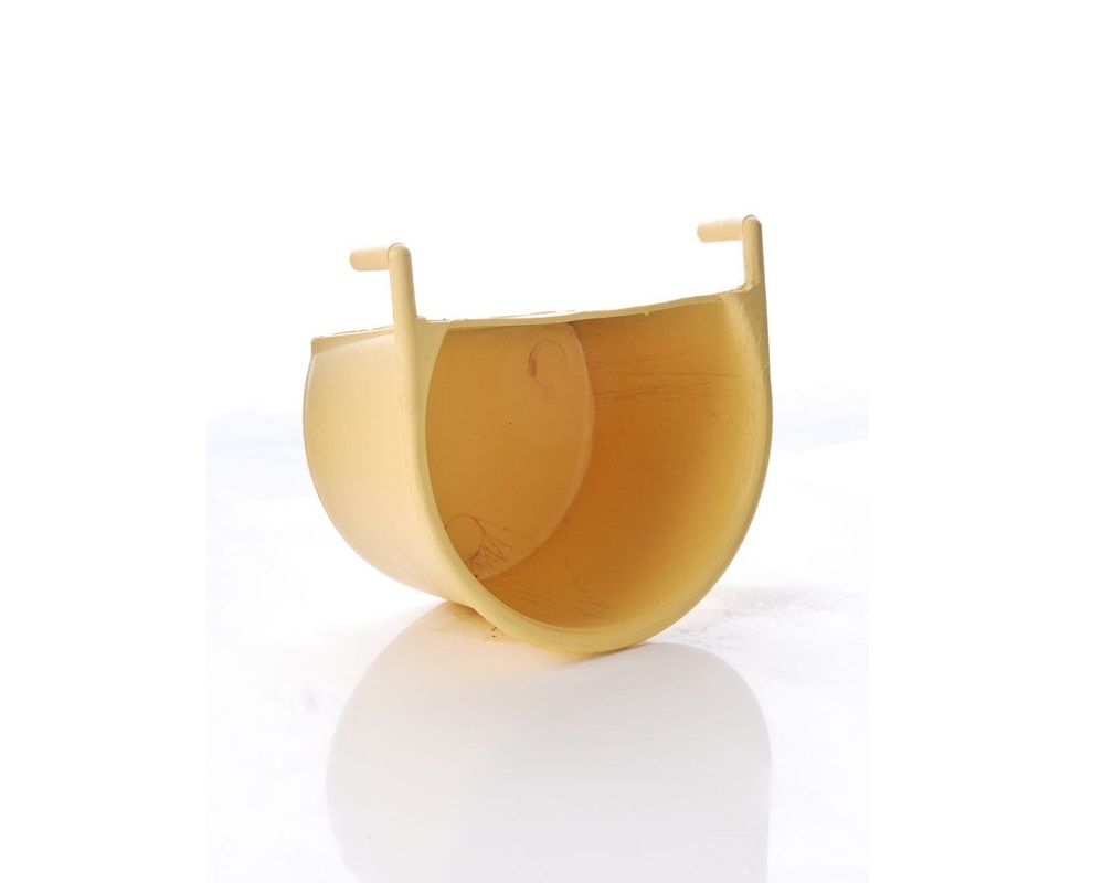 Gallipot 'D' Shape Drinker For Racing Pigeons, Poultry Etc